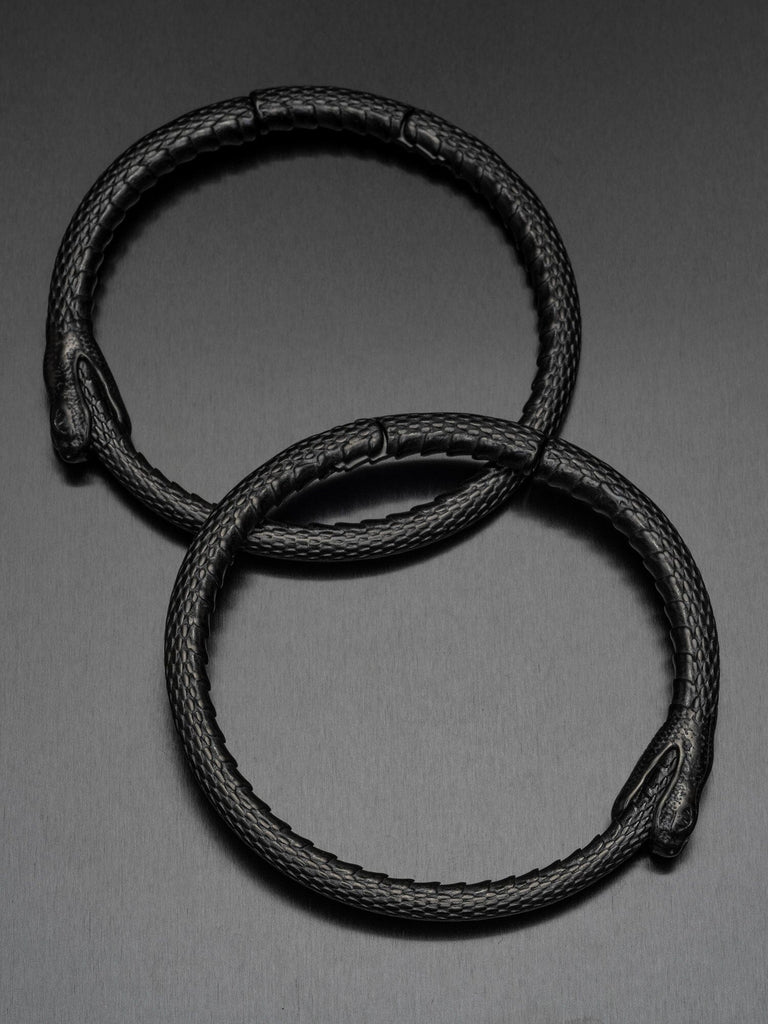 Big Hoop Ouroboros Black Hangers