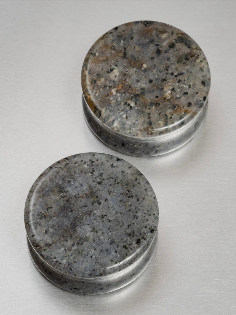 Grass Quartz Stone Plugs