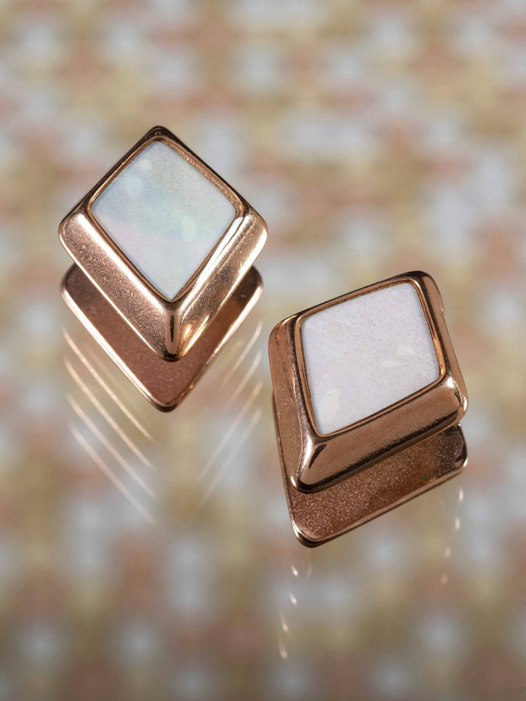 Pearl Rhombus Steel Hangers