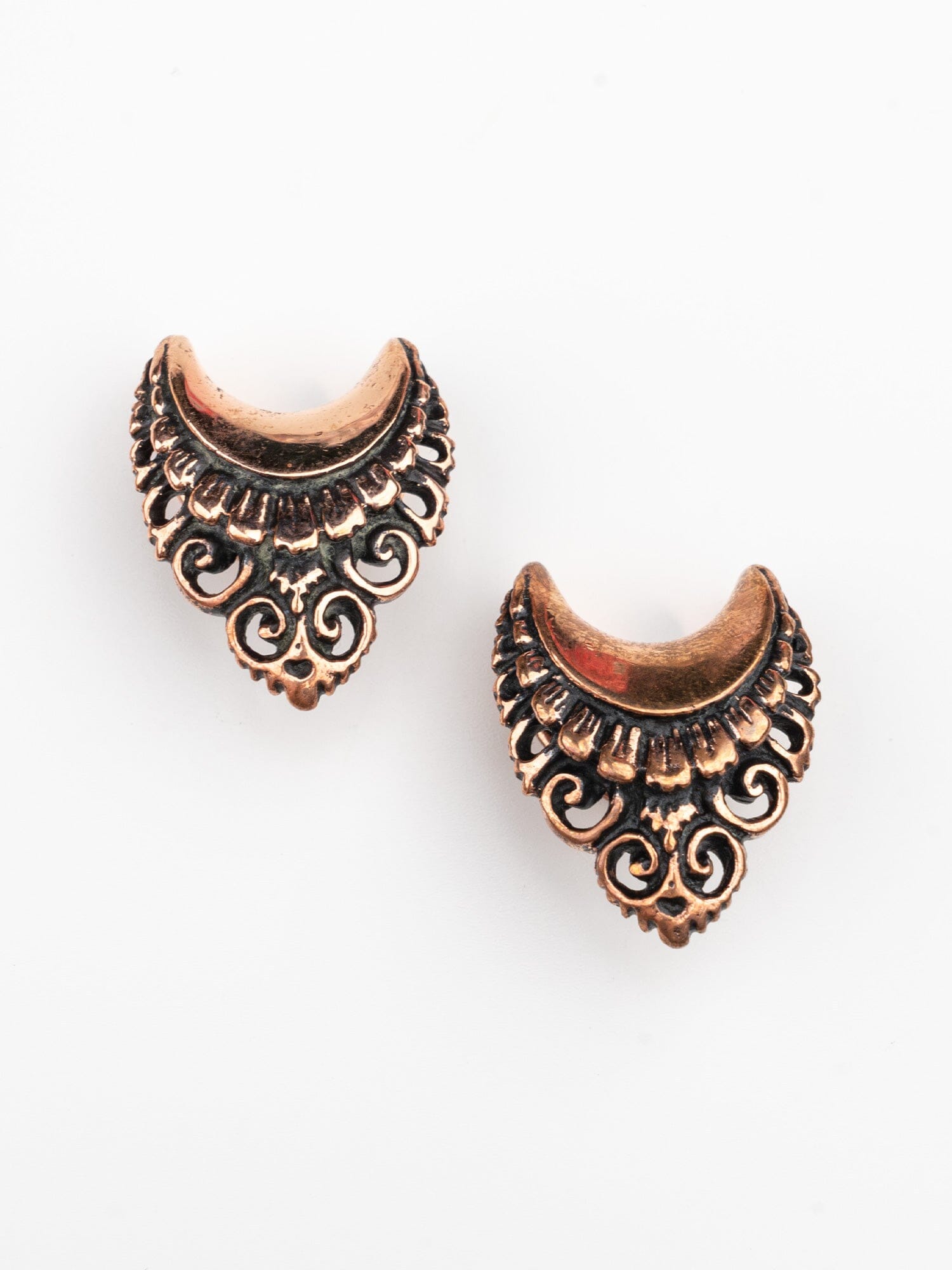 black horn fish hook oval floral lace swirl ear hangers Stylized Hawaiian Pendant Due to the organic materials Handmade Jewelry Tagged "Fungi" -